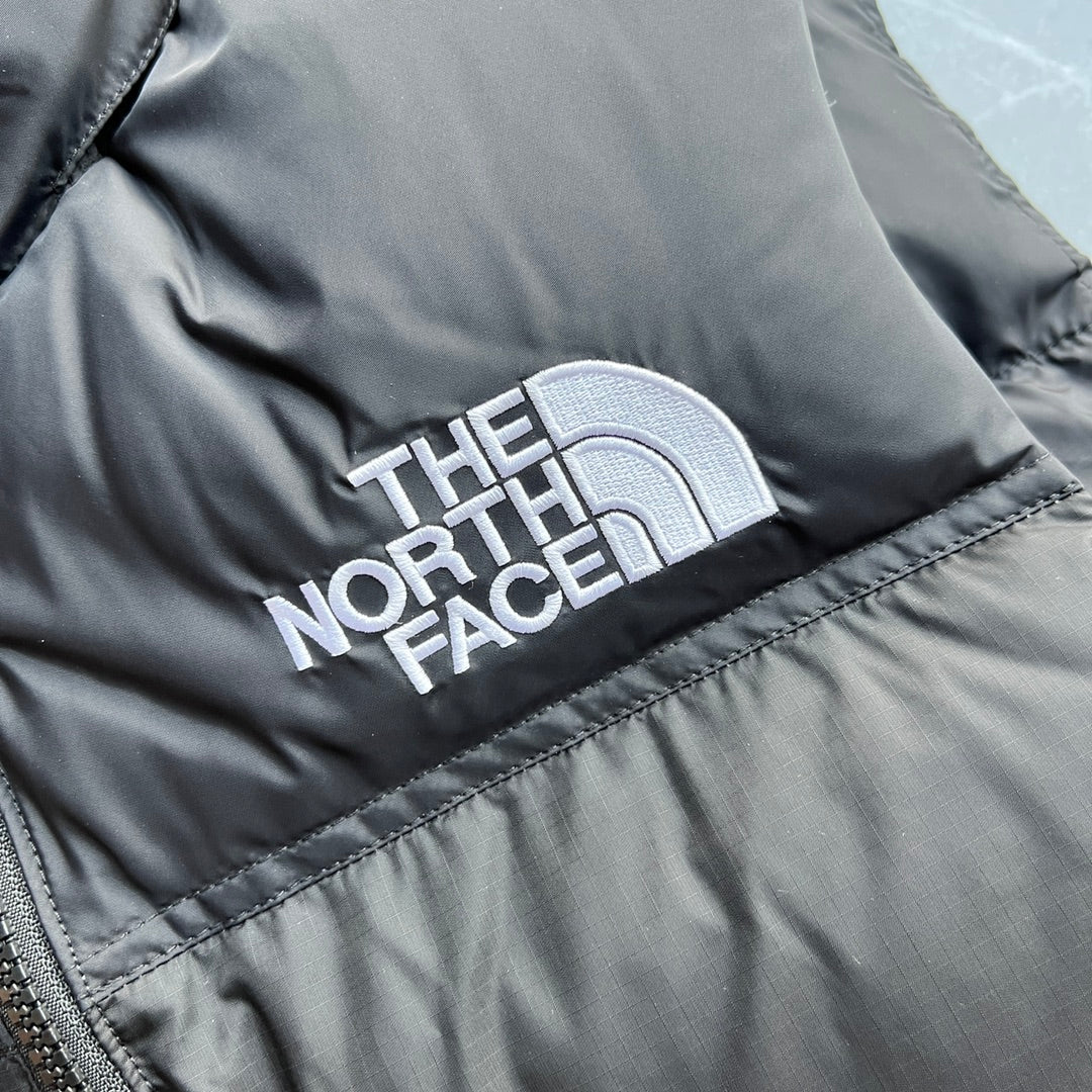 1996 vintage Nuptse padded packable jacket Vest down jacket