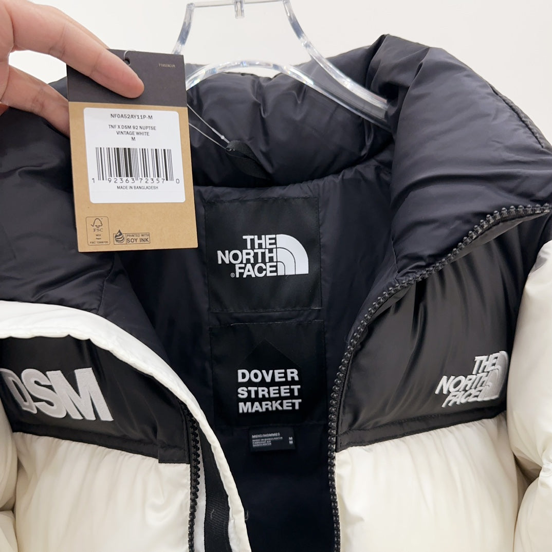 1996 vintage Nuptse padded packable jacket  down jacket