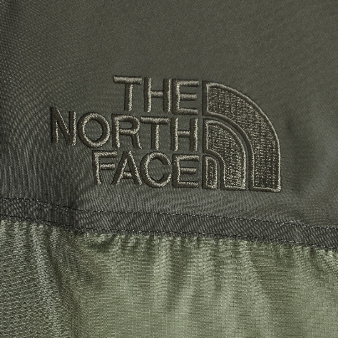 1996 vintage Nuptse padded packable jacket down jacket