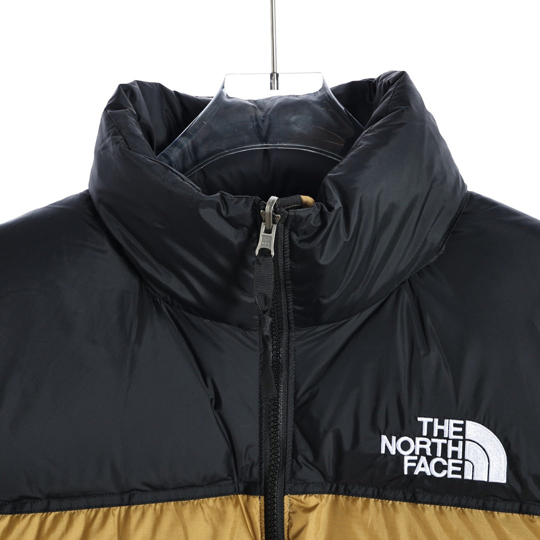 1996 vintage Nuptse padded packable jacket down jacket