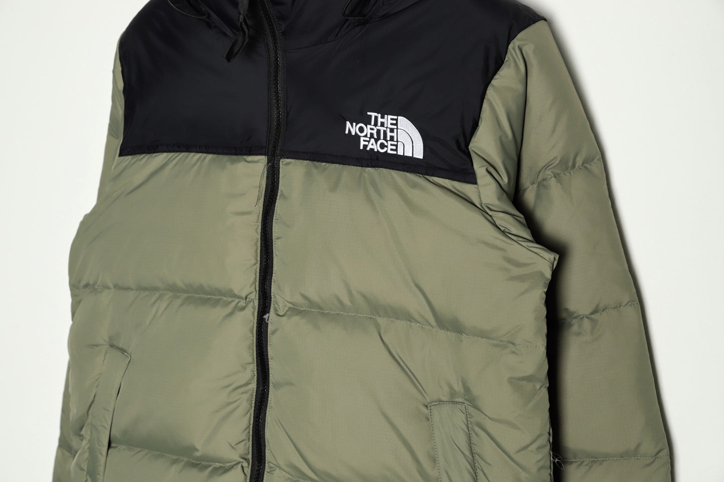 1996 vintage Nuptse padded packable jacket down jacket